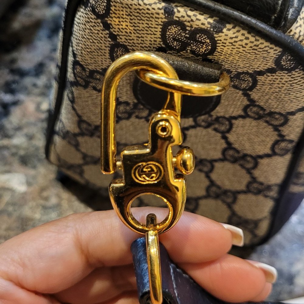 **SOLD**GUCCI  3 PIECE SET* HANDBAG/WALLET/SHOULDER STRAP - Picture 6 of 16